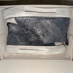 Blowfish Malibu Women's Knockout Platform Shoes in Shimmering Gray